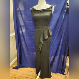 Xsmall black windsor dress with slit in front 0252